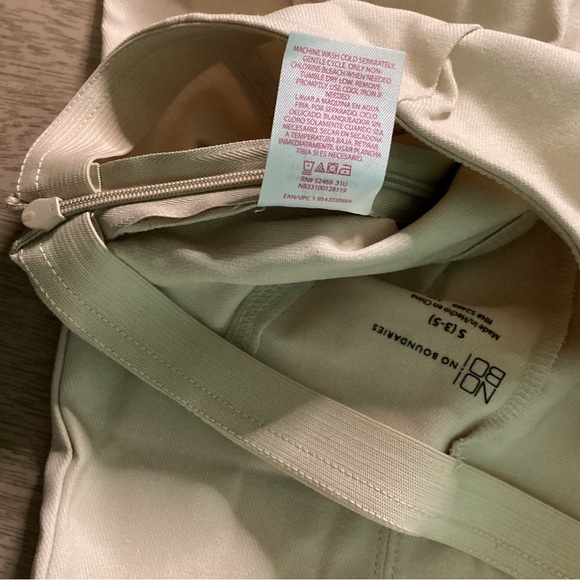 NWT No Boundaries Millennium Skinny Pants Size Small (3 - 5) - Picture 8 of 14